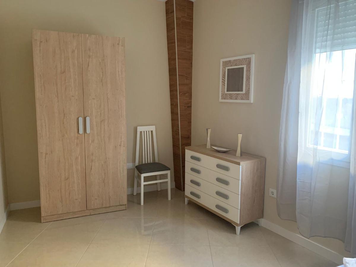 Apartamentos La Union Arroyo de la Luz Eksteriør bilde