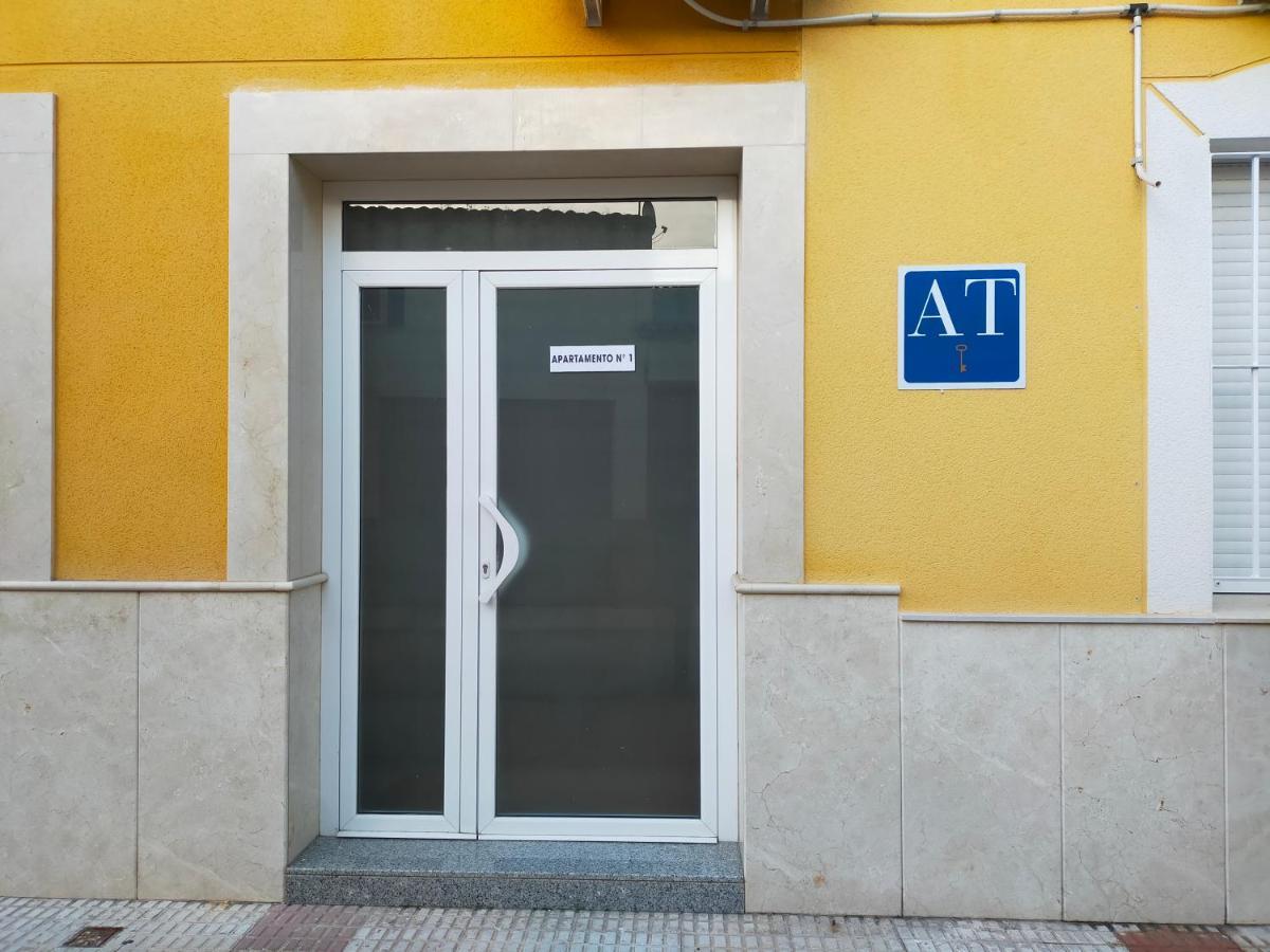 Apartamentos La Union Arroyo de la Luz Eksteriør bilde