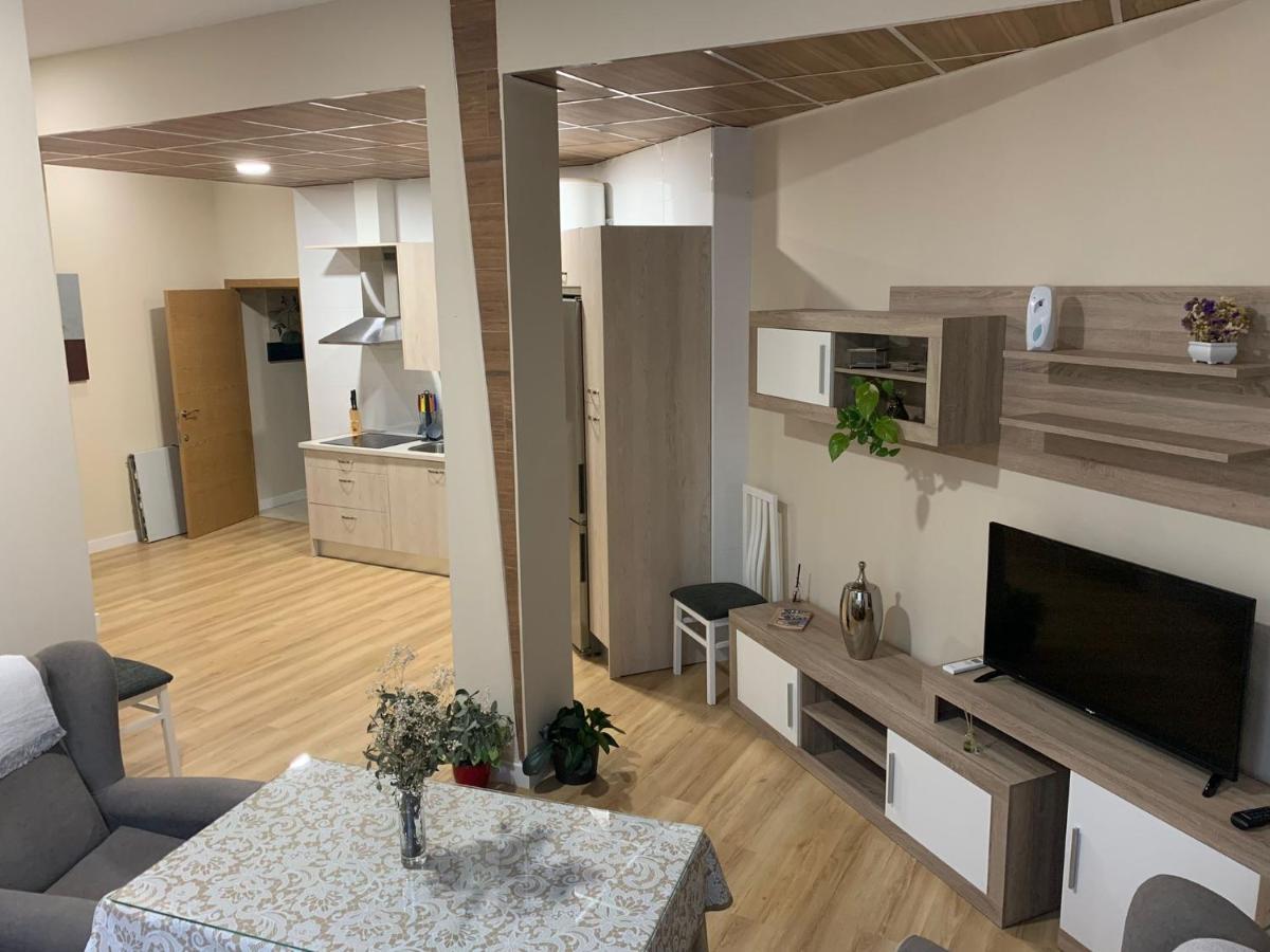 Apartamentos La Union Arroyo de la Luz Eksteriør bilde